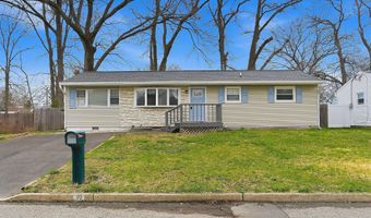 39 Harborage Ave, Bayville, NJ 08721