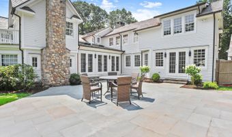 175 Cat Rock Rd, Cos Cob, CT 06807