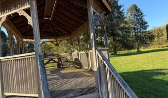 332 Township Road 153, Adena, OH 43901