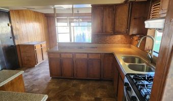 115 S La Huerta Cir, Carlsbad, NM 88220