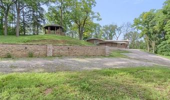 341 Corrie Rd, Ann Arbor, MI 48105