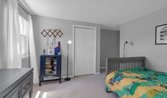 209 Mcnair Rd, Amherst, NY 14221