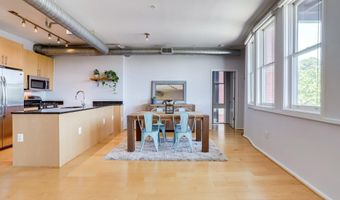 3800 LANGSTON Blvd 202, Arlington, VA 22207