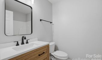 3921 Picasso Ct, Charlotte, NC 28205