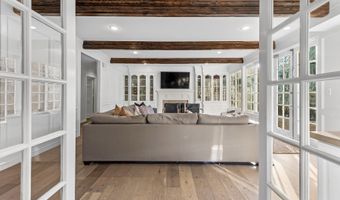 29621 Ridgeway Dr, Agoura Hills, CA 91301