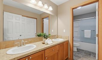 15061 SE ORIENT Dr, Boring, OR 97009