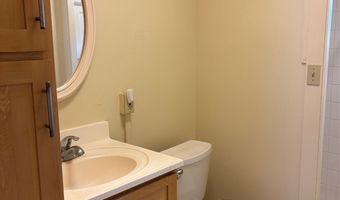 938 10th Ave B-1, Honolulu, HI 96816