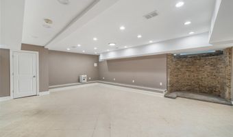 829 AVENUE C, Bayonne, NJ 07002