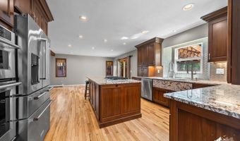 12950 Summer Cir, Anchorage, AK 99516