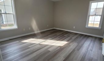 3670 Highland Dr, Ayden, NC 28513