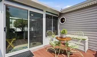 1432 Mizzen Ave, Beachwood, NJ 08722