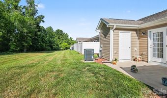 105 Oak Ridge Dr, Archdale, NC 27263