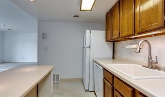 519 D'Onofrio Dr 3, Madison, WI 53719