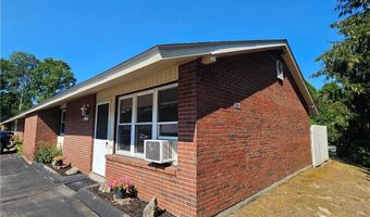 40 Kingsland Ct 2A, Charlestown, RI 02813
