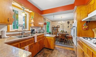 3456 Briarwood Ln, Austintown, OH 44511