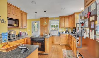 100 Adams Rd, Bloomfield, CT 06002