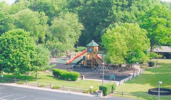1099 Wessel Ln, Avon, IN 46123