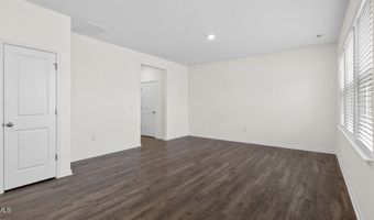 75 Green Laurel Dr, Angier, NC 27501