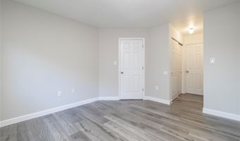 615 Broadway 63, Amityville, NY 11701