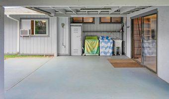 708 Kaulu Pl, Kahului, HI 96732