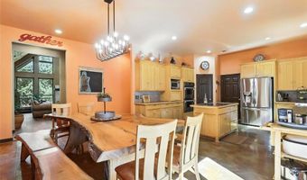 6135 Dobbs Valley Rd, Millsap, TX 76066