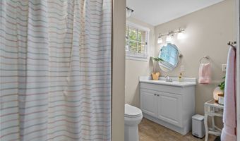 403 Summit St, Aberdeen, NC 28315