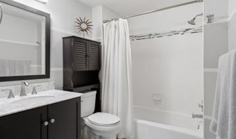 2712 KENWOOD Ave, Alexandria, VA 22302
