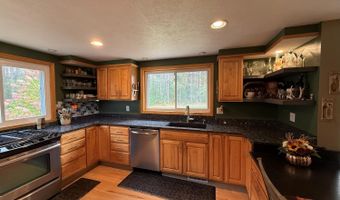 1917 SANDALWOOD Rd, Abrams, WI 54101