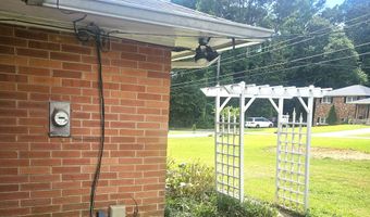 1879 Gherry Dr, Austell, GA 30106