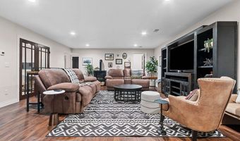 2066 W HERON Ln, Appleton, WI 54913