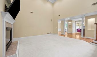 402 Providence Ct, Adams Twp., PA 16059