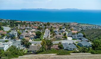3651 Greve Dr, Rancho Palos Verdes, CA 90275