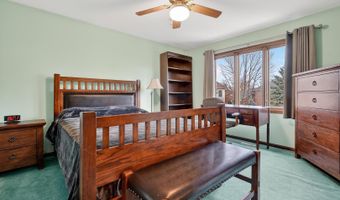 1036 E Talbot St, Arlington Heights, IL 60004