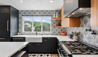 1175 Dogwood Meadows Dr SE, Ada, MI 49301