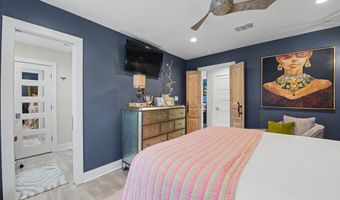 927 N Shore Dr, Biloxi, MS 39532