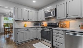 6725 Dorsett Dr, Bartlesville, OK 74006