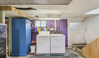 804 Hannah Ave, Alma, MI 48801