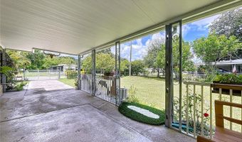 1726 FLINT Dr, Auburndale, FL 33823