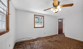1 Ridgeway Ave, Billerica, MA 01821