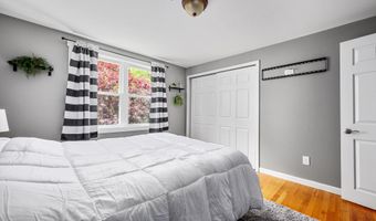 284 Bragg's Ln, Barnstable, MA 02630