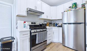 4 N Brighton Ave, Atlantic City, NJ 08401