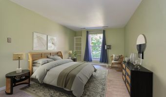 8302 TOBIN Rd 11, Annandale, VA 22003