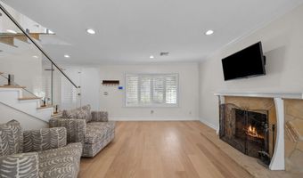 30729 Lakefront Dr, Agoura Hills, CA 91301