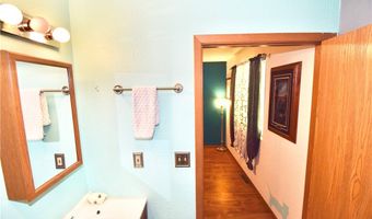 7760 N Lake Ave, Hayward, WI 54843