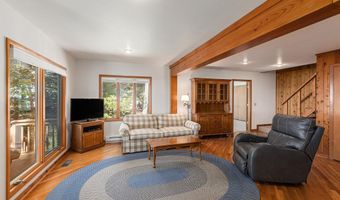 16864 Starkey Rd, Arcadia, MI 49613