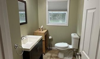 140 Middle St, North Kingstown, RI 02852