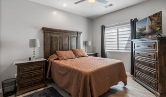 328 Camino Siete Rd SW, Albuquerque, NM 87105