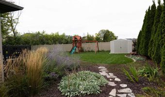 W6548 ETHAN Drive, Appleton, WI 54915
