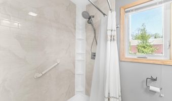 16560 Starke Rd, Arcadia, MI 49613