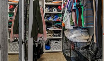 9044 Snow Water Dr, Billings, MT 59101